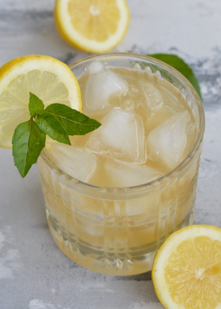 This Basil Whiskey Sour is sugar free and perfect for a keto cocktail! A classic bourbon drink with an herby twist makes for your new favorite summer drink... All for under 2 net carbs each!