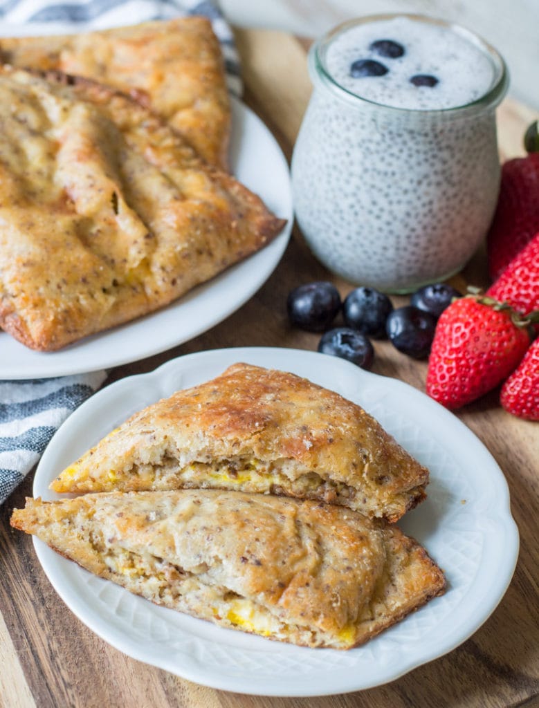 Wondering what to eat for breakfast on keto? These Keto Breakfast Hot Pockets are loaded with sausage, cream cheese and eggs! The perfect grab and go keto breakfast!