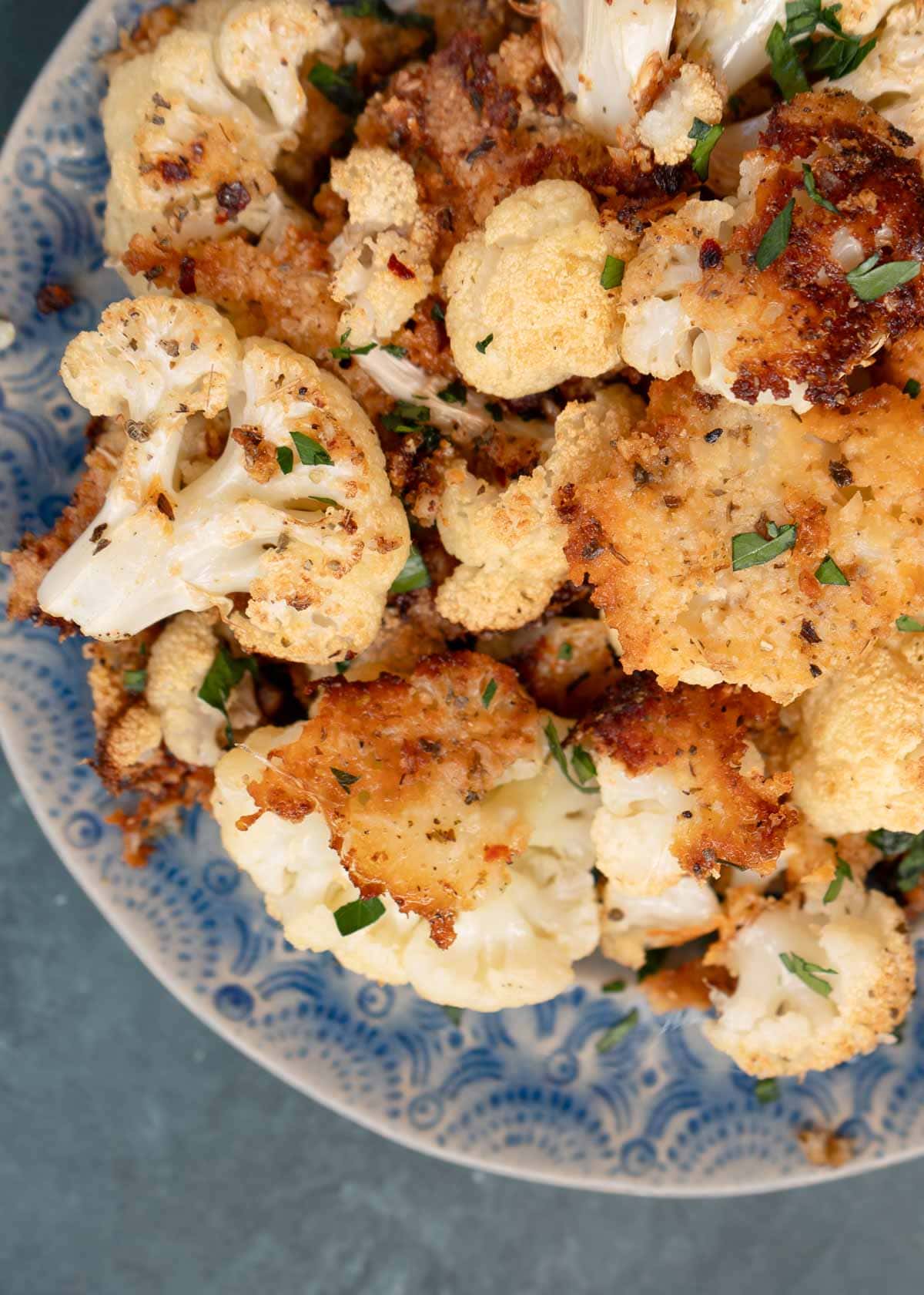 closeup of cauliflower florets