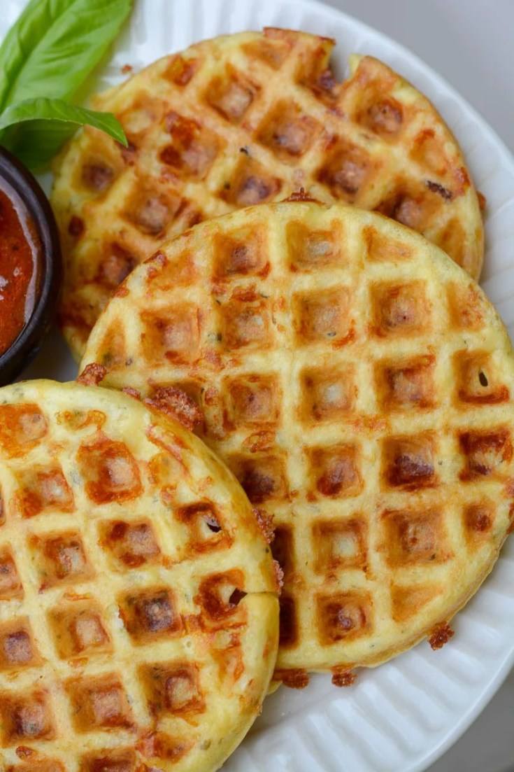 Enjoy these cheesy Pepperoni Pizza Chaffles for just 2 net carbs each! 