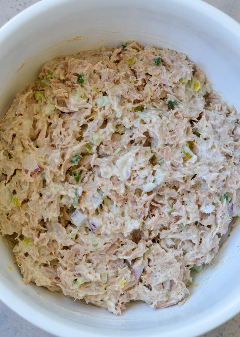 This easy Keto Tuna Salad is the perfect no-cook low-carb meal! Inexpensive, quick, and just 1.8 net carbs per serving.